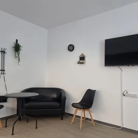 Paradise Garden Sweet Studio Limassol Exterior photo