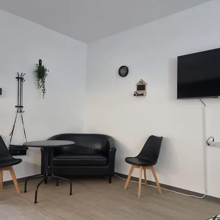 Paradise Garden Sweet Studio Limassol Exterior photo